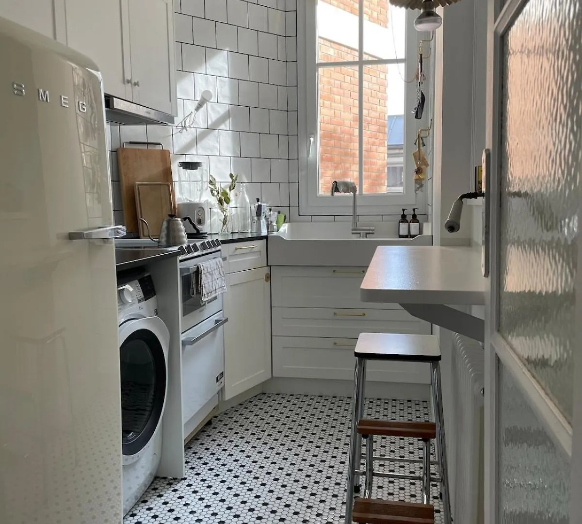 Romantic Parisian Flat